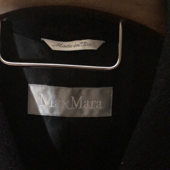 Maxmara black minimalist pea coat - Picture 2 of 7